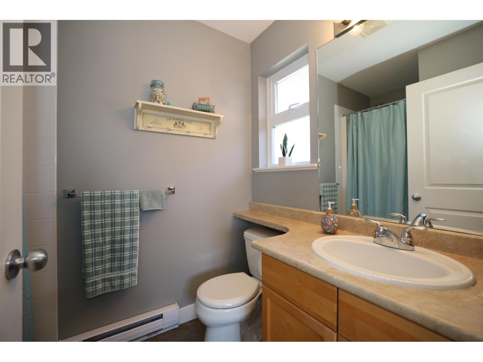 6335 TYLER ROAD, Sechelt