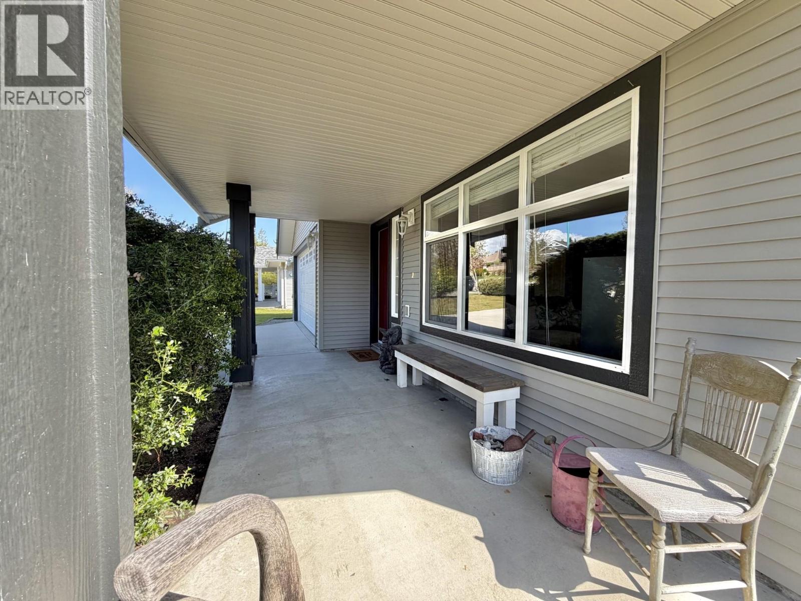 6335 TYLER ROAD, Sechelt