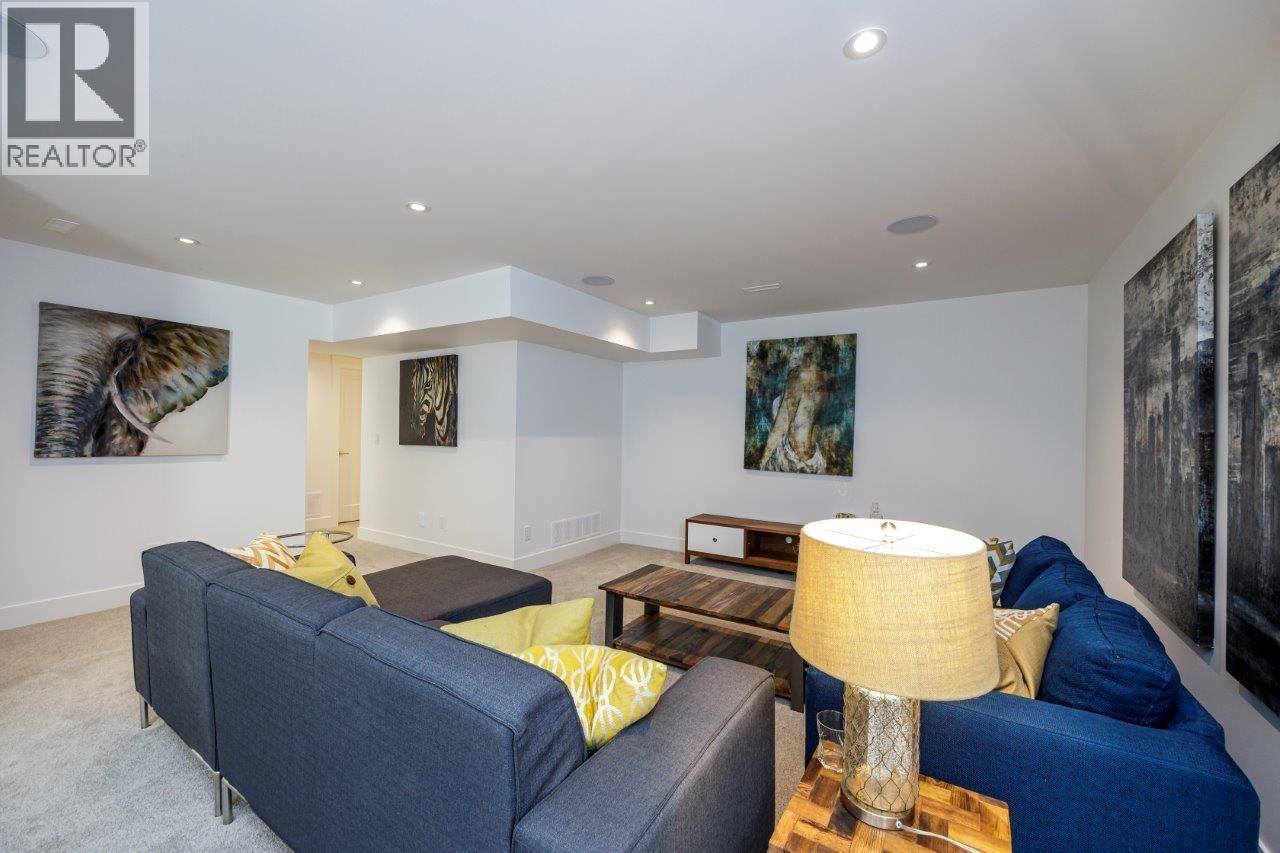 1028 CALVERHALL STREET, North Vancouver