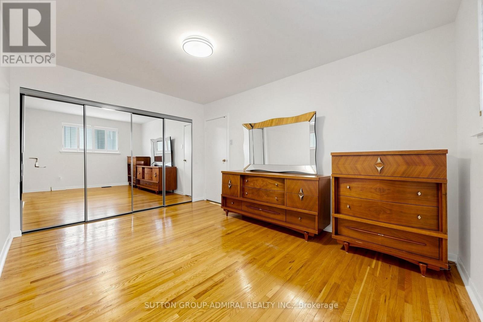 26 DONNALYN DRIVE - 15