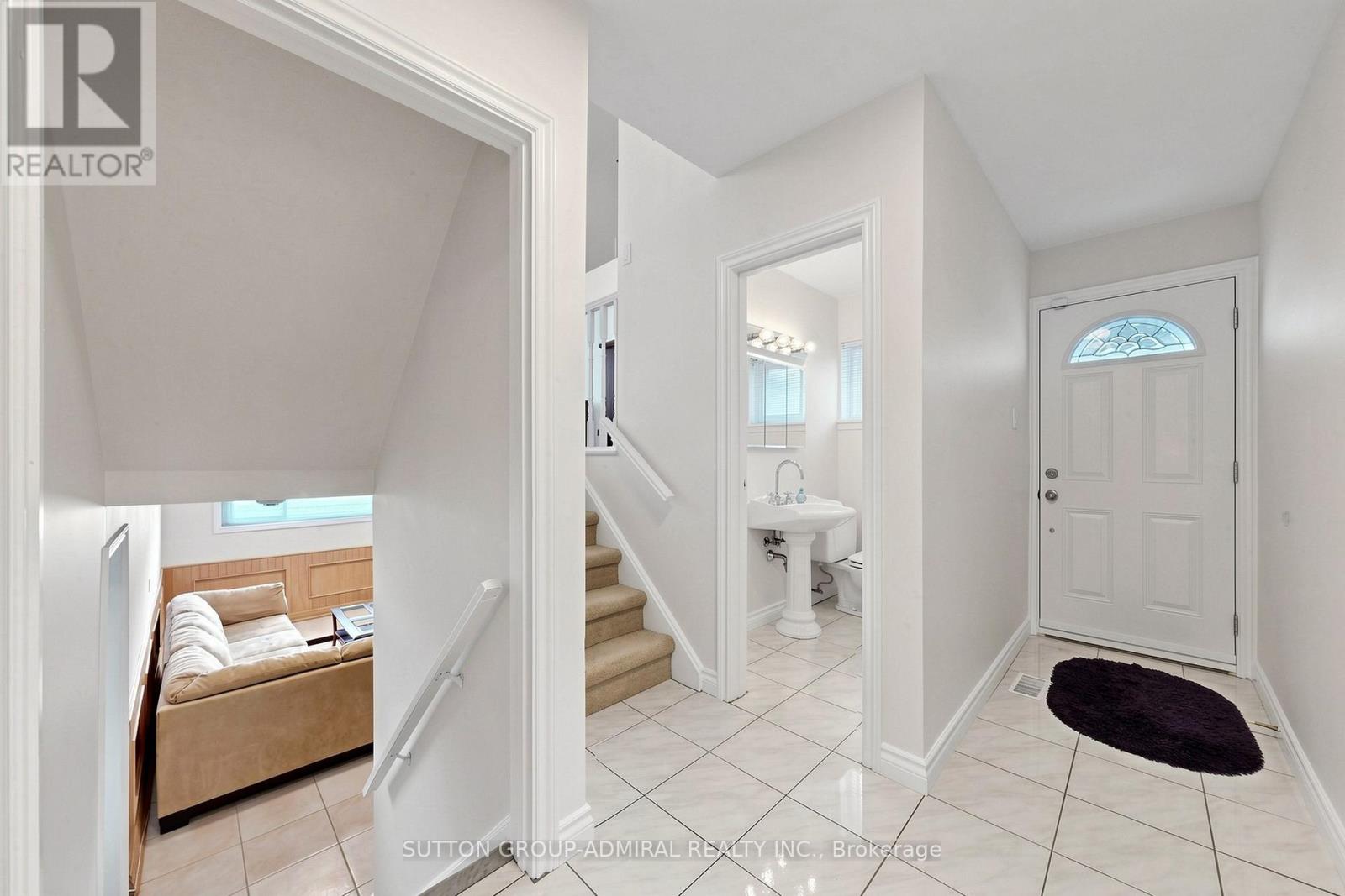 26 DONNALYN DRIVE - 29