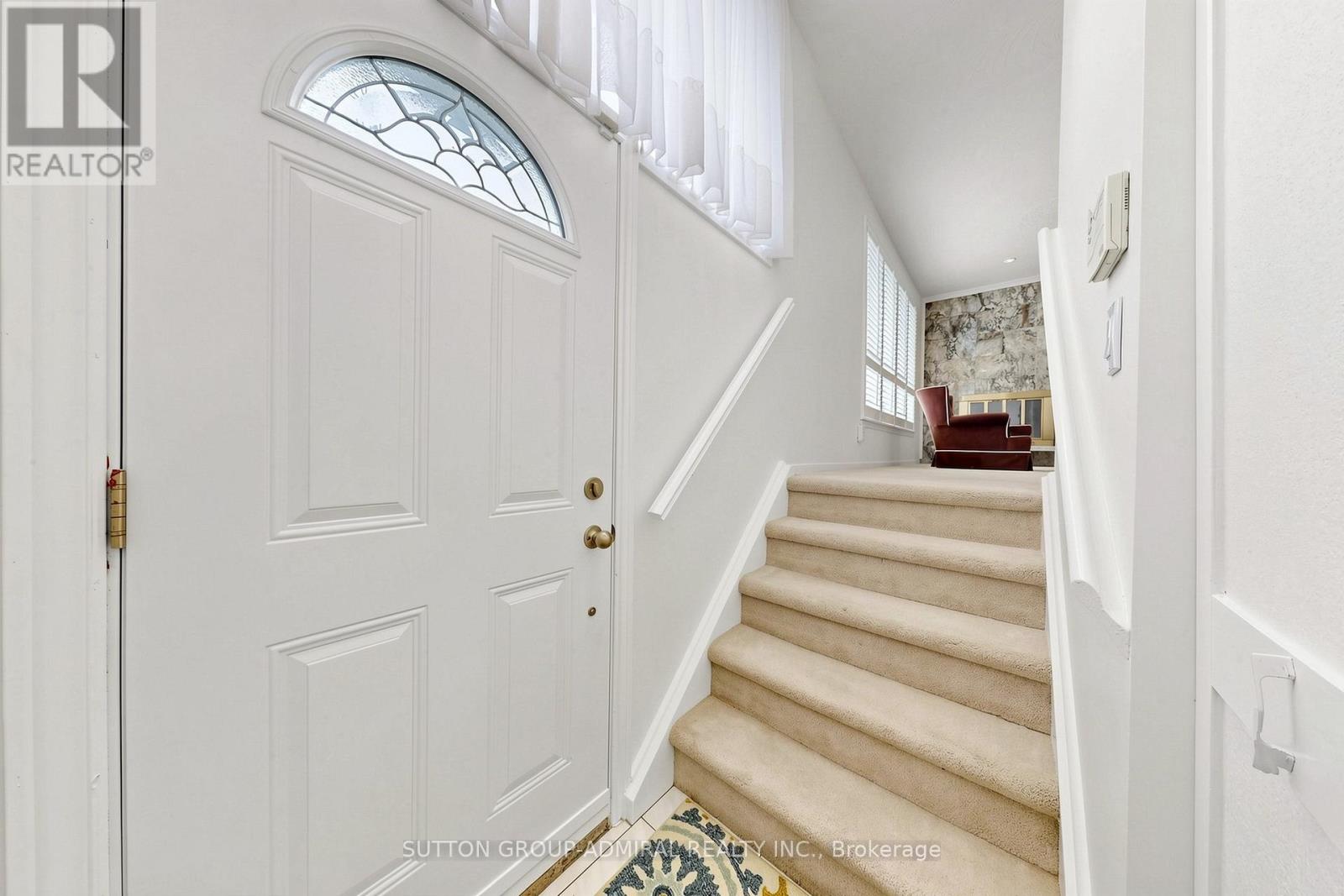 26 DONNALYN DRIVE - 3