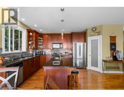Dining nook - 3737 Belaire Dr, Nanaimo, BC V9T5A1 Photo 9