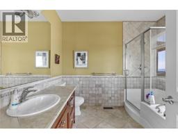 3737 Belaire Dr, Nanaimo, BC V9T5A1 Photo 36