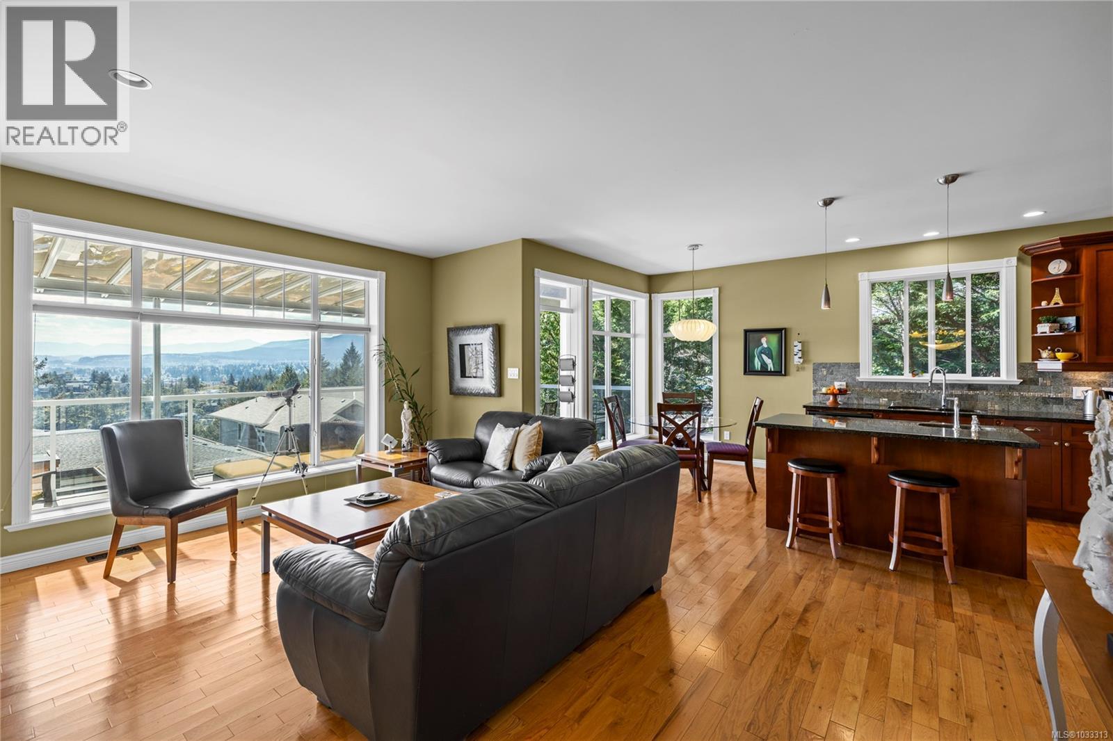 3737 Belaire Dr - 22
