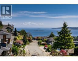 3737 Belaire Dr, Nanaimo, BC V9T5A1 Photo 49