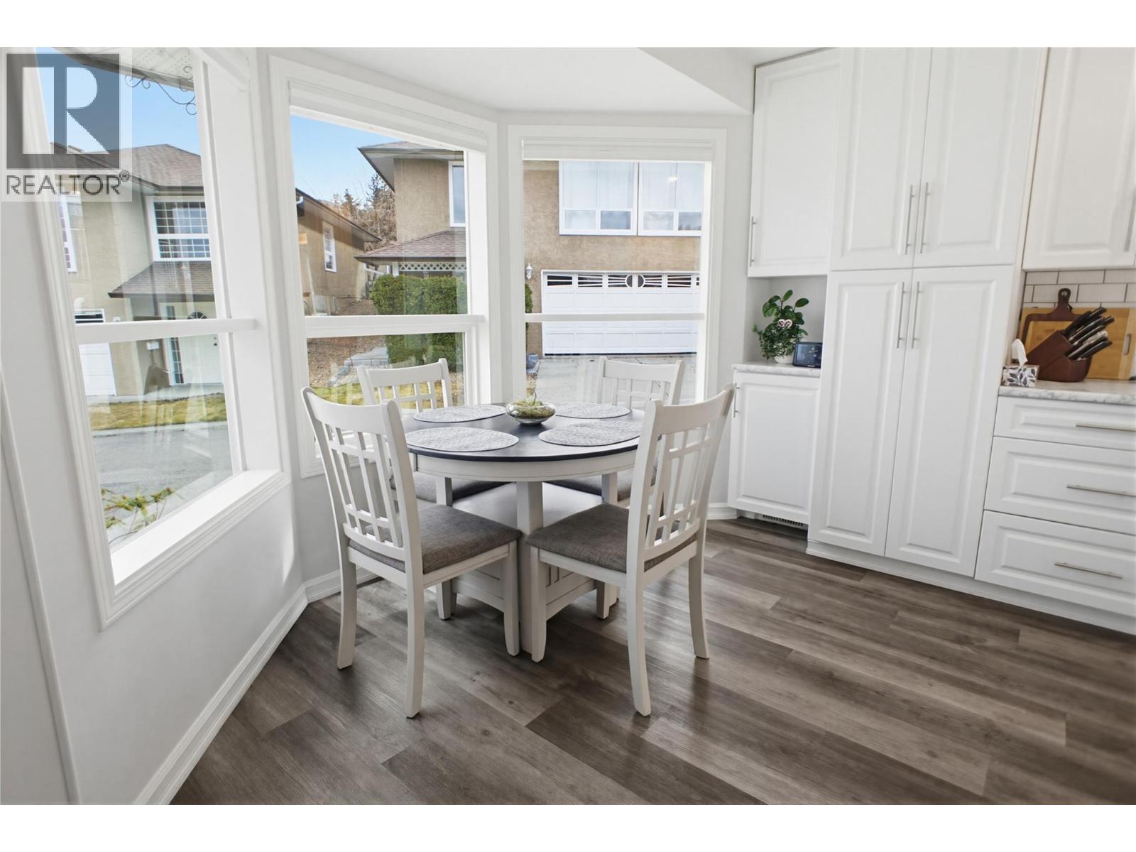 #8 2020 VAN HORNE Drive - 4