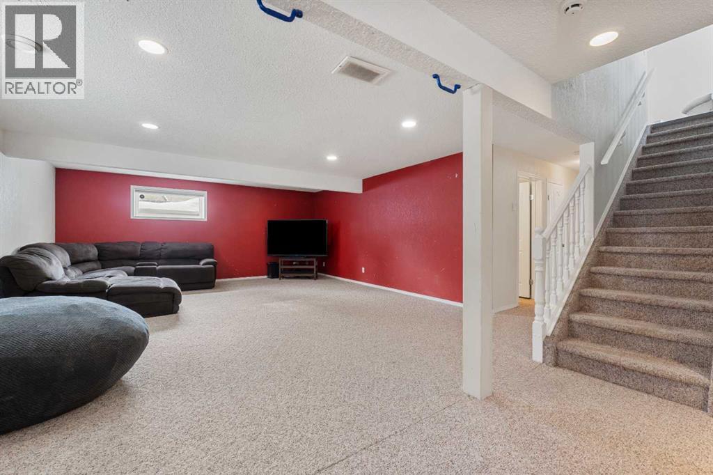 27 Park Circle — photo 21