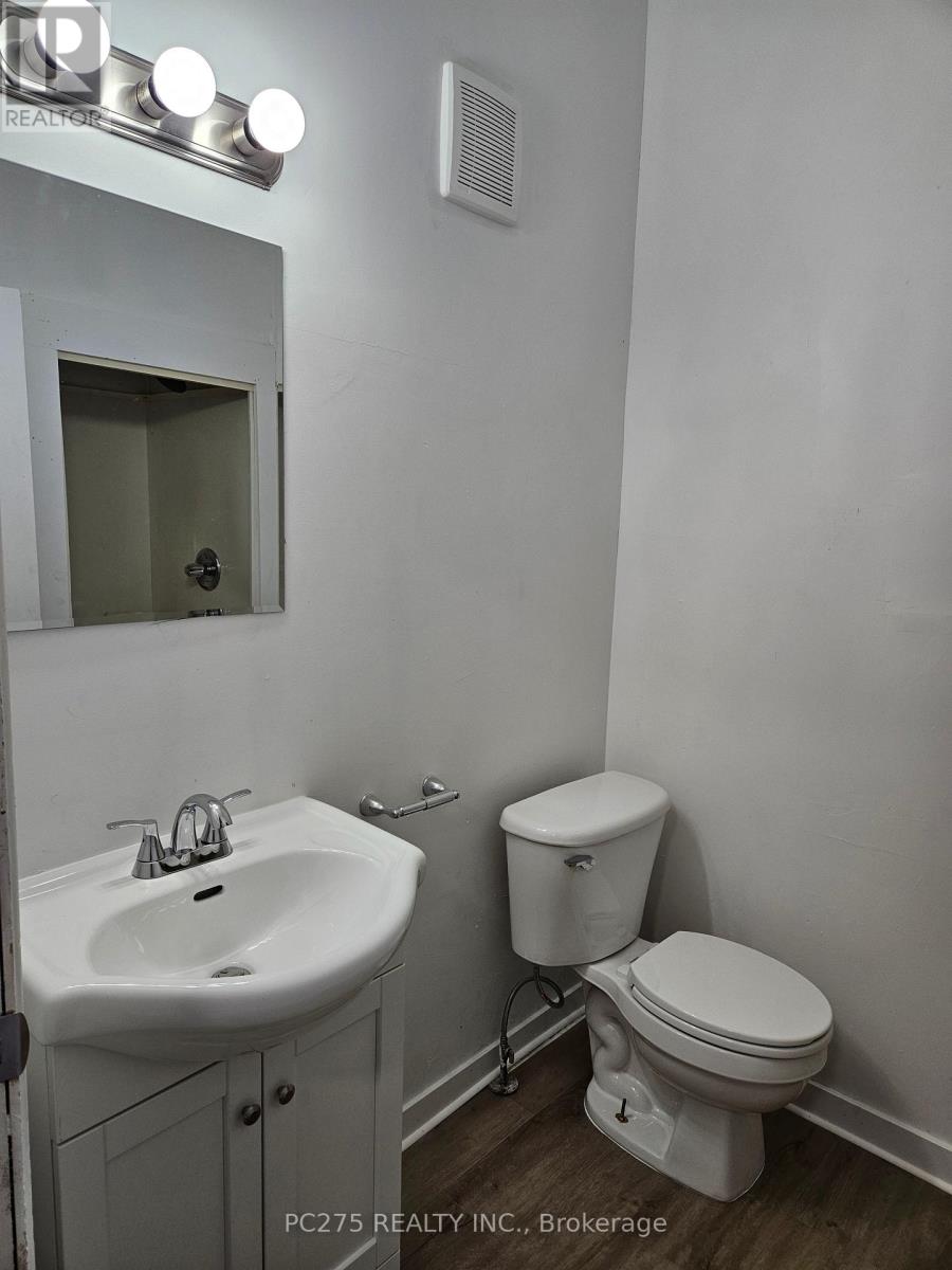 185 BROCK STREET N - 12