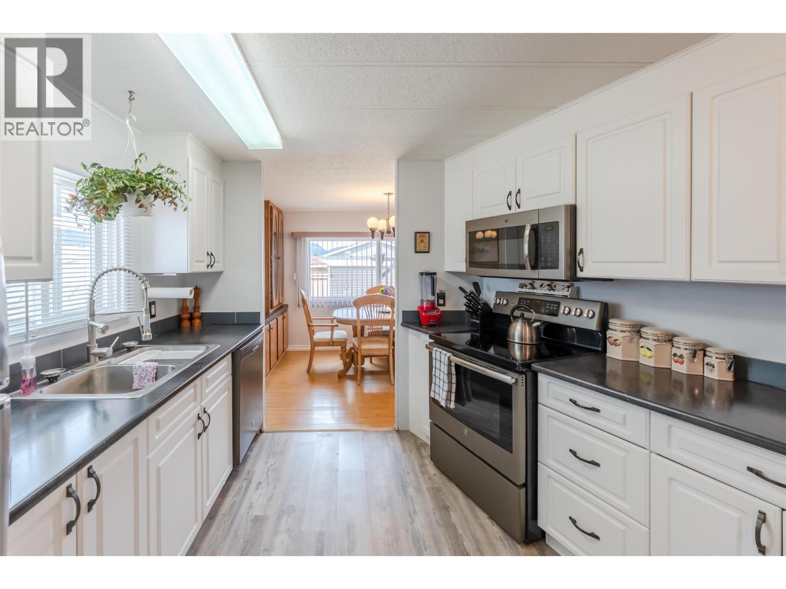 6601 TUCELNUIT Drive Unit# 30, Oliver