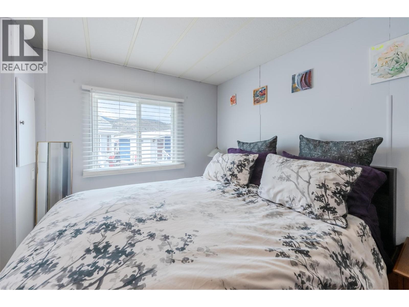 6601 TUCELNUIT Drive Unit# 30, Oliver