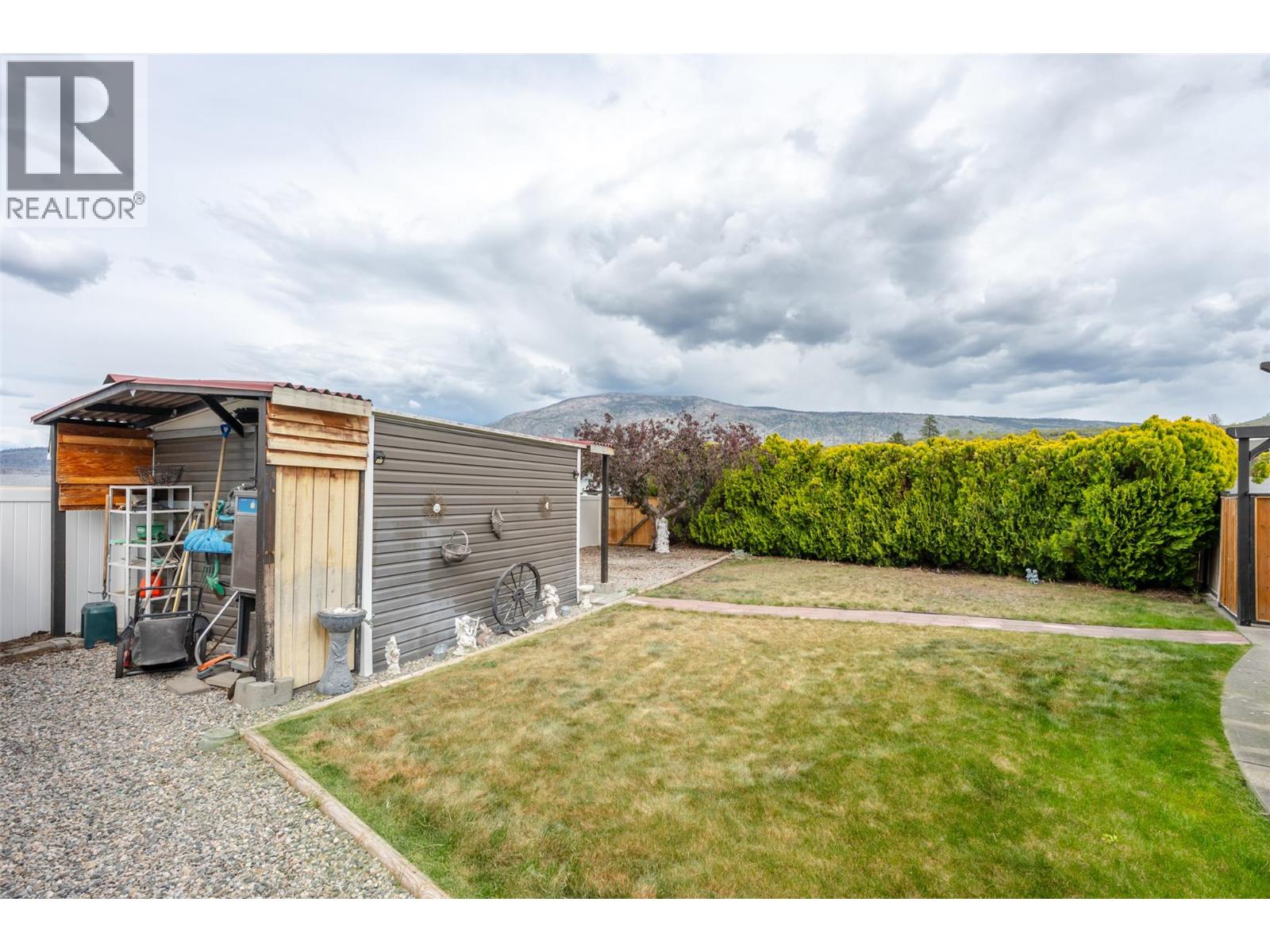 6601 TUCELNUIT Drive Unit# 30, Oliver