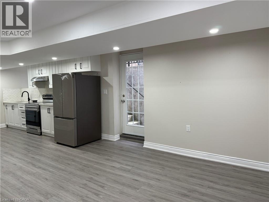 320 SEDGEWOOD Street Unit# Basement, Kitchener, Ontario, N2P0J6 — Photo 9