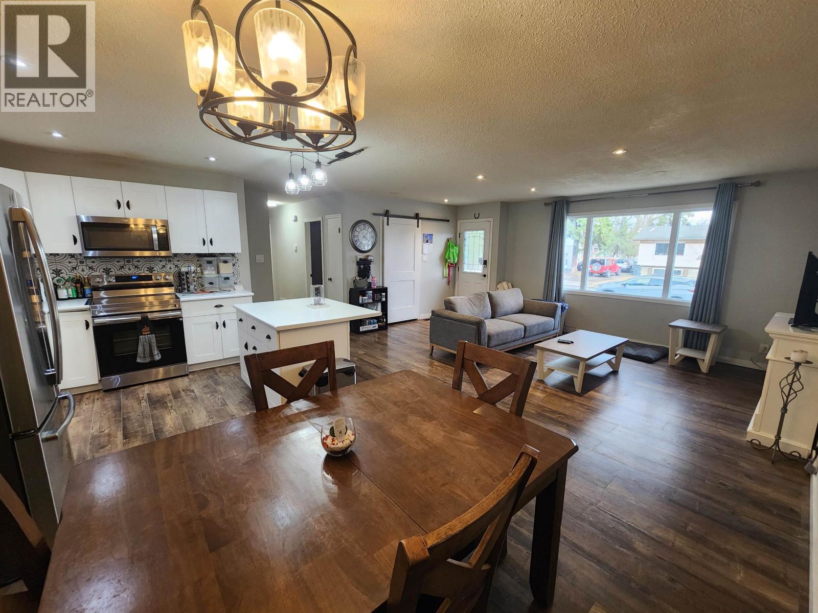 Living room of 5801 BROCK DRIVE · Prince George, BC
