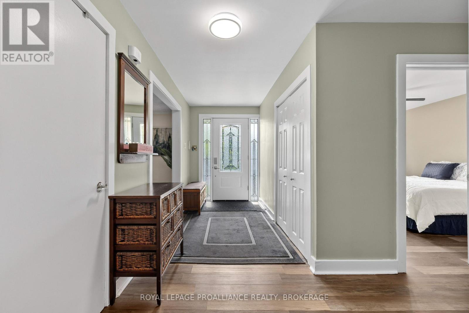 145 BRIDGE STREET W - Image 3
