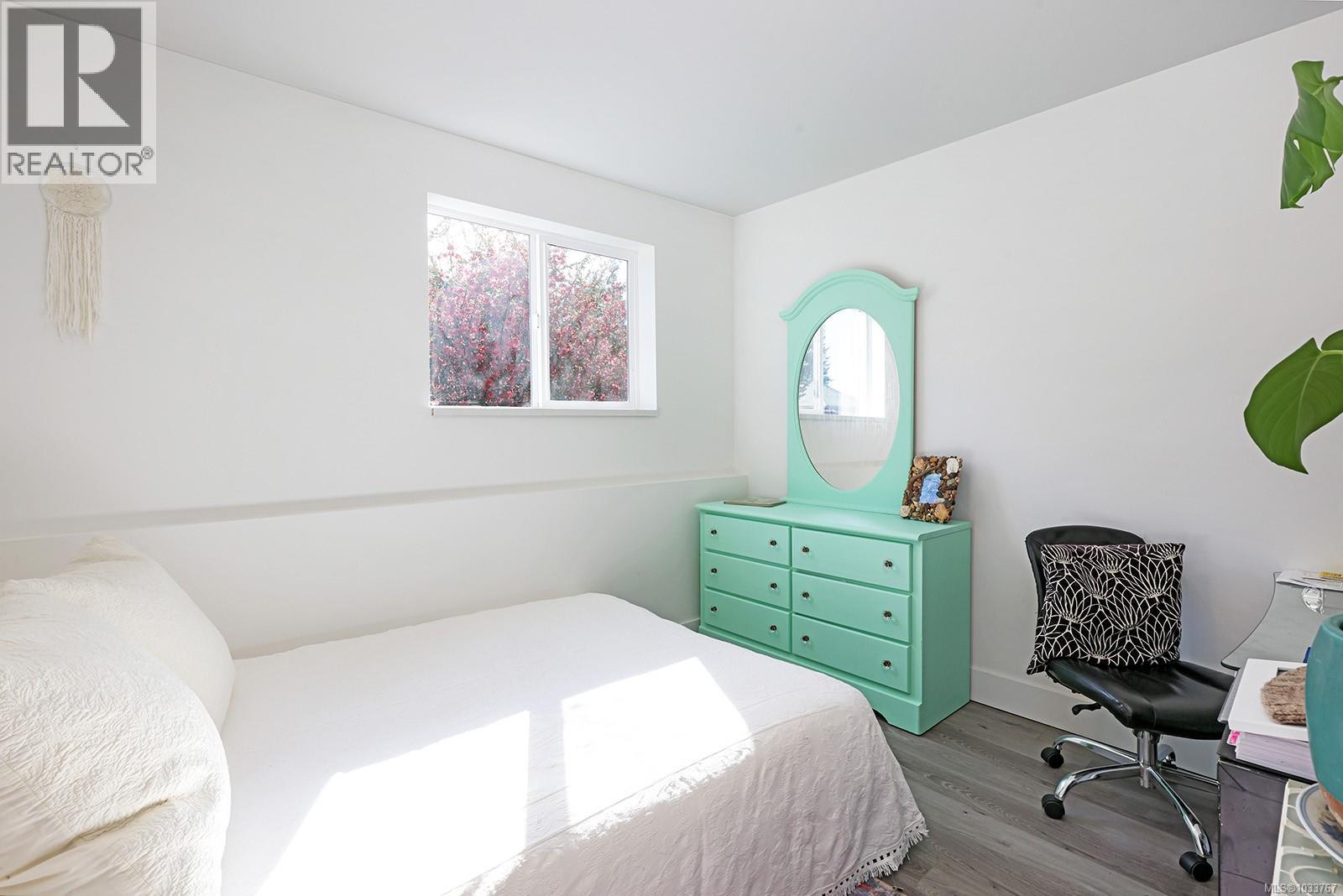 2815 Penrith Ave - 15