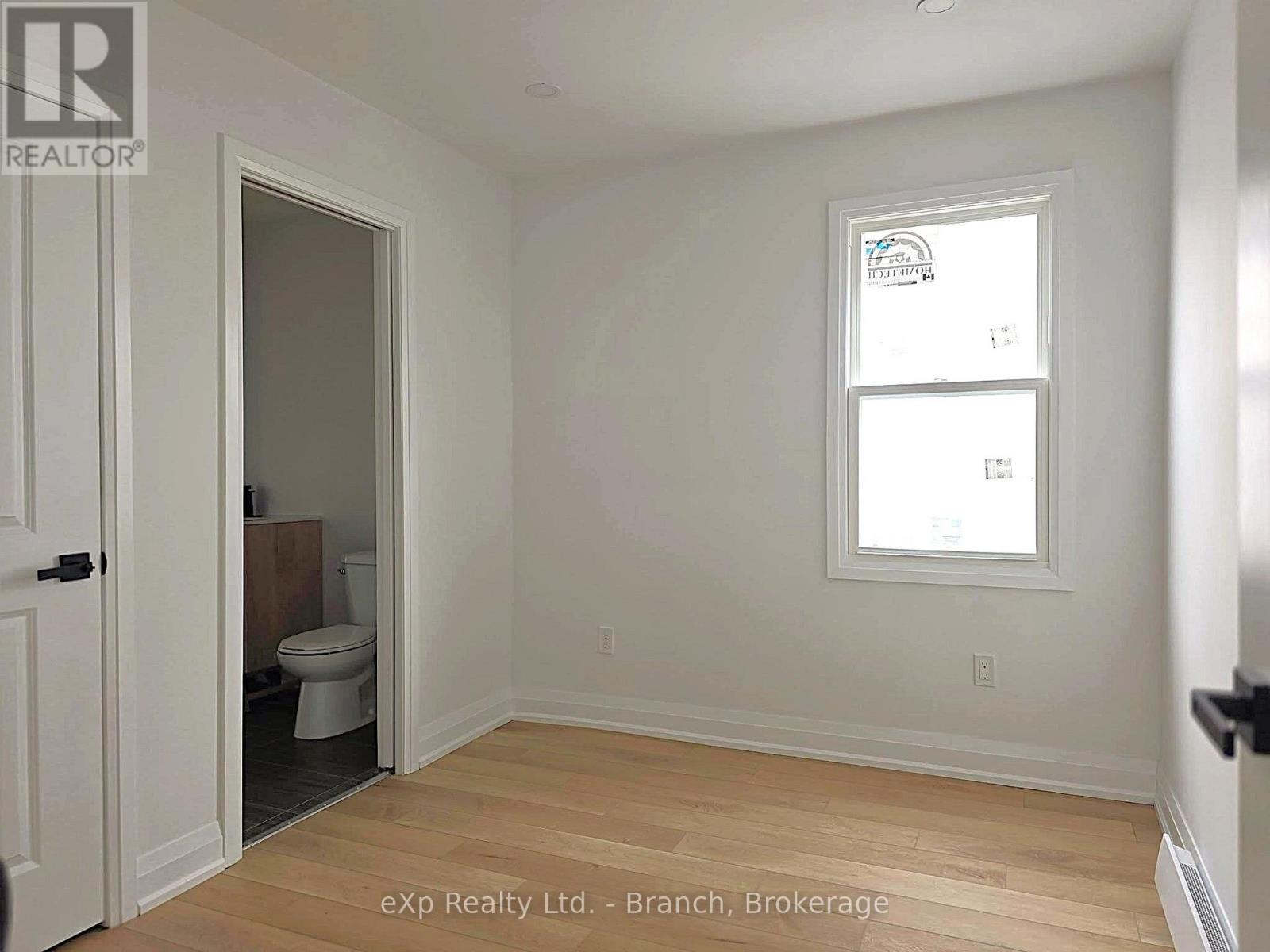 6 WILSON AVENUE - 11