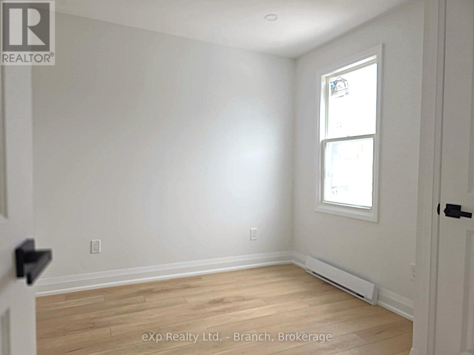 6 WILSON AVENUE - 13