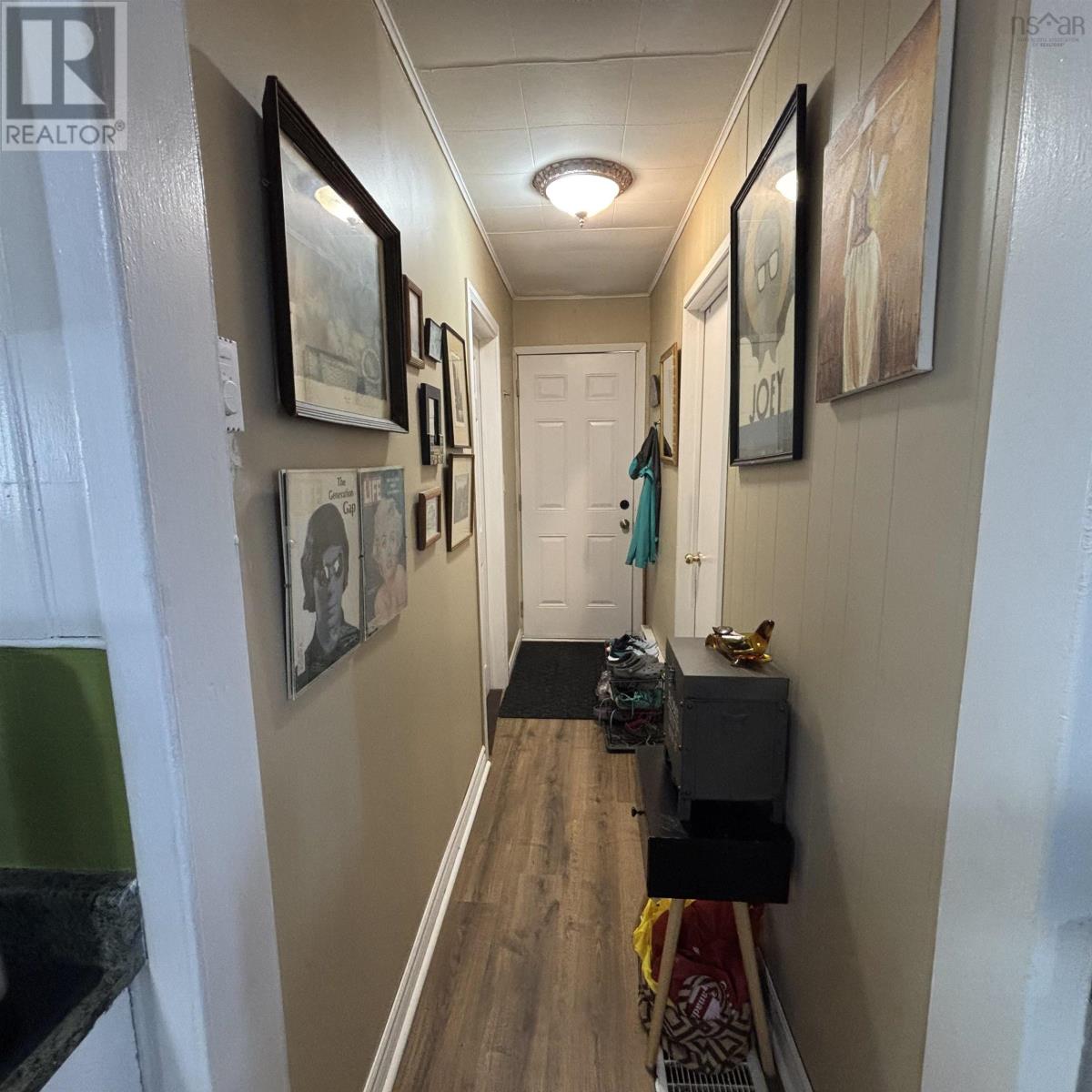 Property 10 of 16 of 3515 Ross Avenue