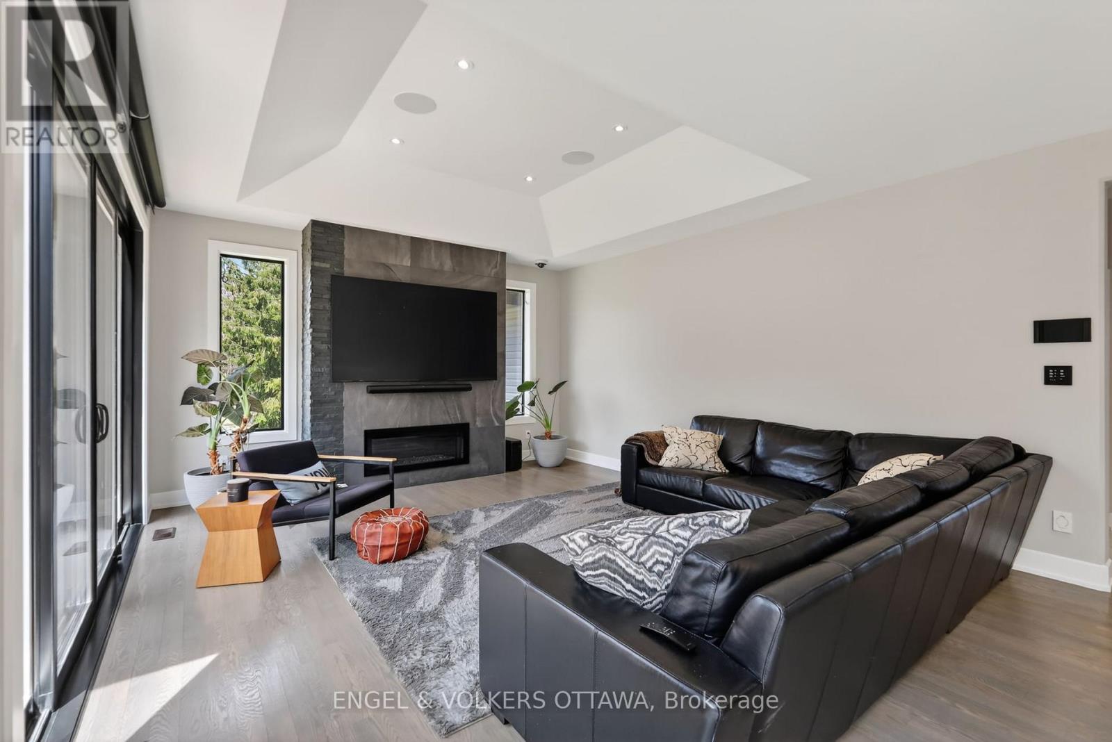 234 RIDGEMONT DRIVE - 14