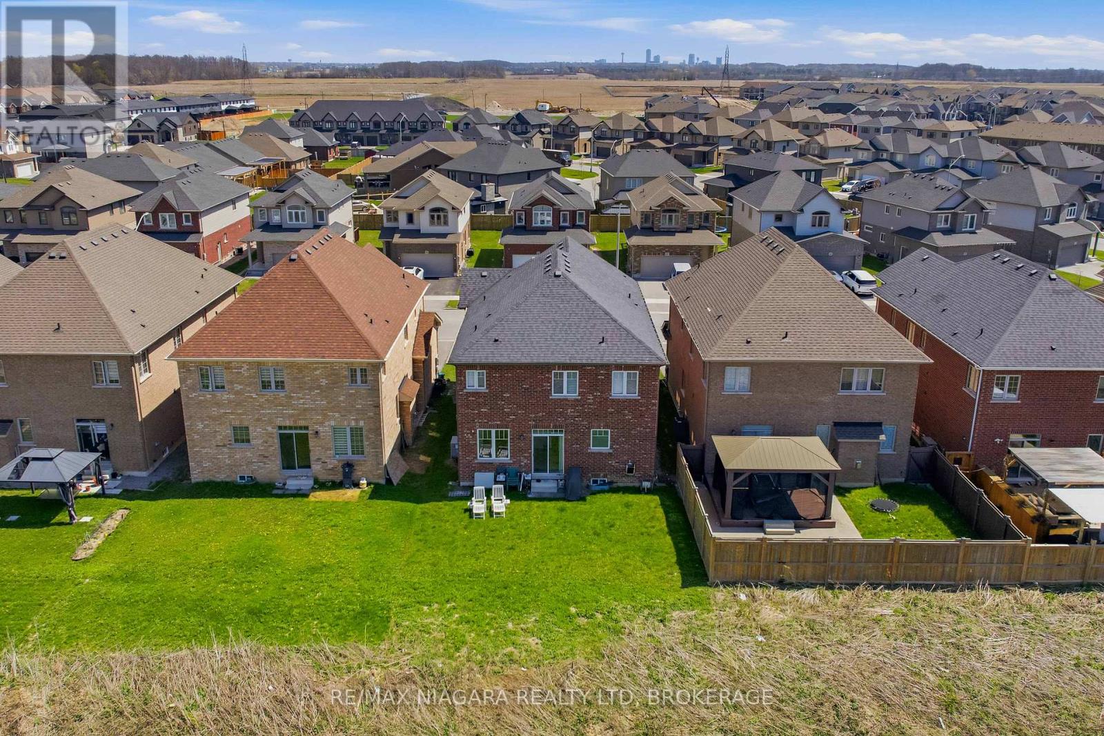 91 HOMESTEAD WAY - 28