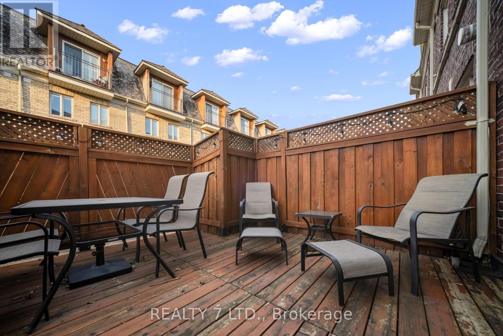 44 FURROW LANE - 48