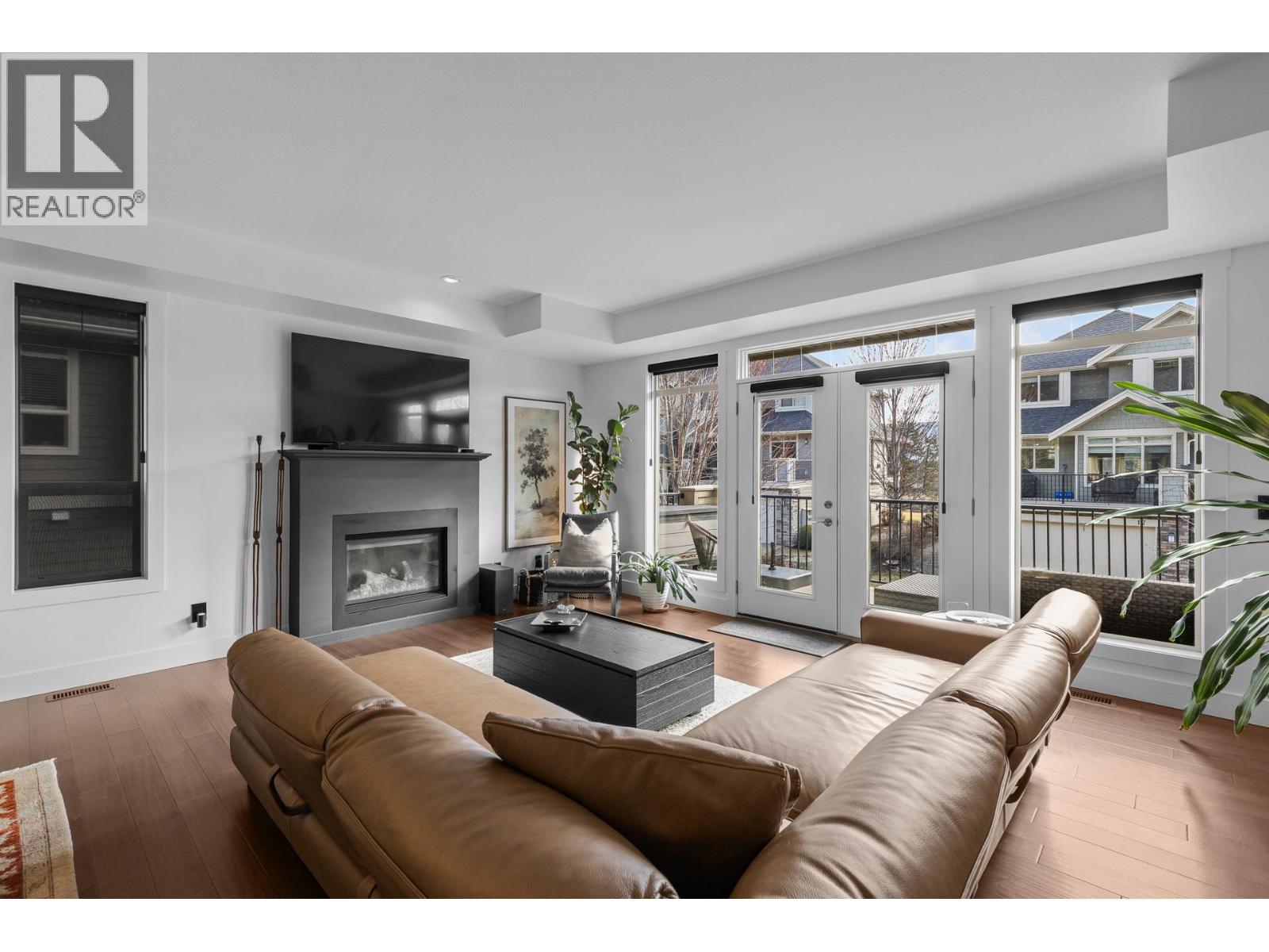 #14 1865 Begbie Road - 5
