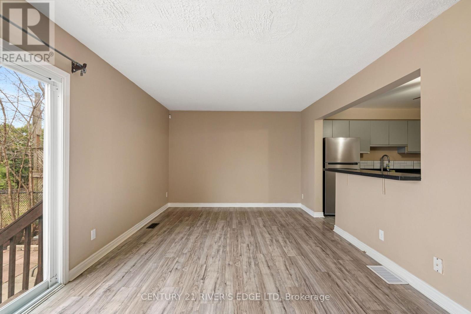 283 MELANIE AVENUE, Kingston (East Gardiners Rd), Ontario, K7M8C1 — Photo 11