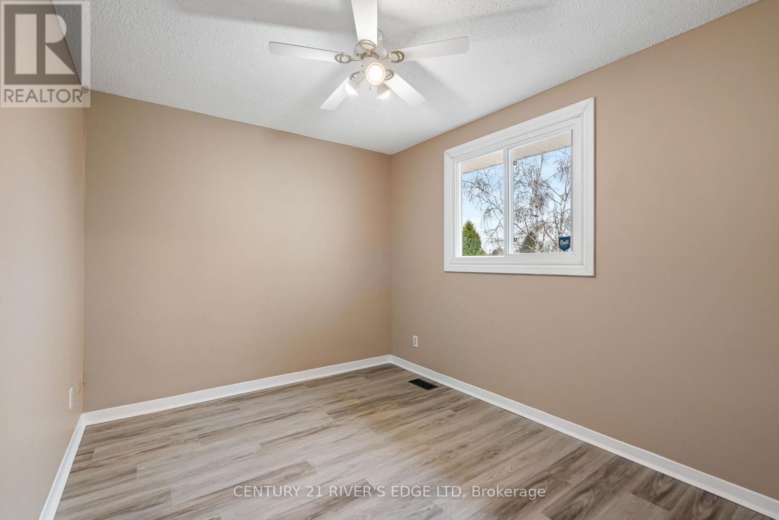283 MELANIE AVENUE, Kingston (East Gardiners Rd), Ontario, K7M8C1 — Photo 15