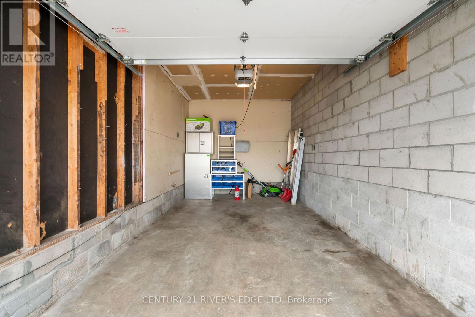 283 MELANIE AVENUE, Kingston (East Gardiners Rd), Ontario, K7M8C1 — Photo 24