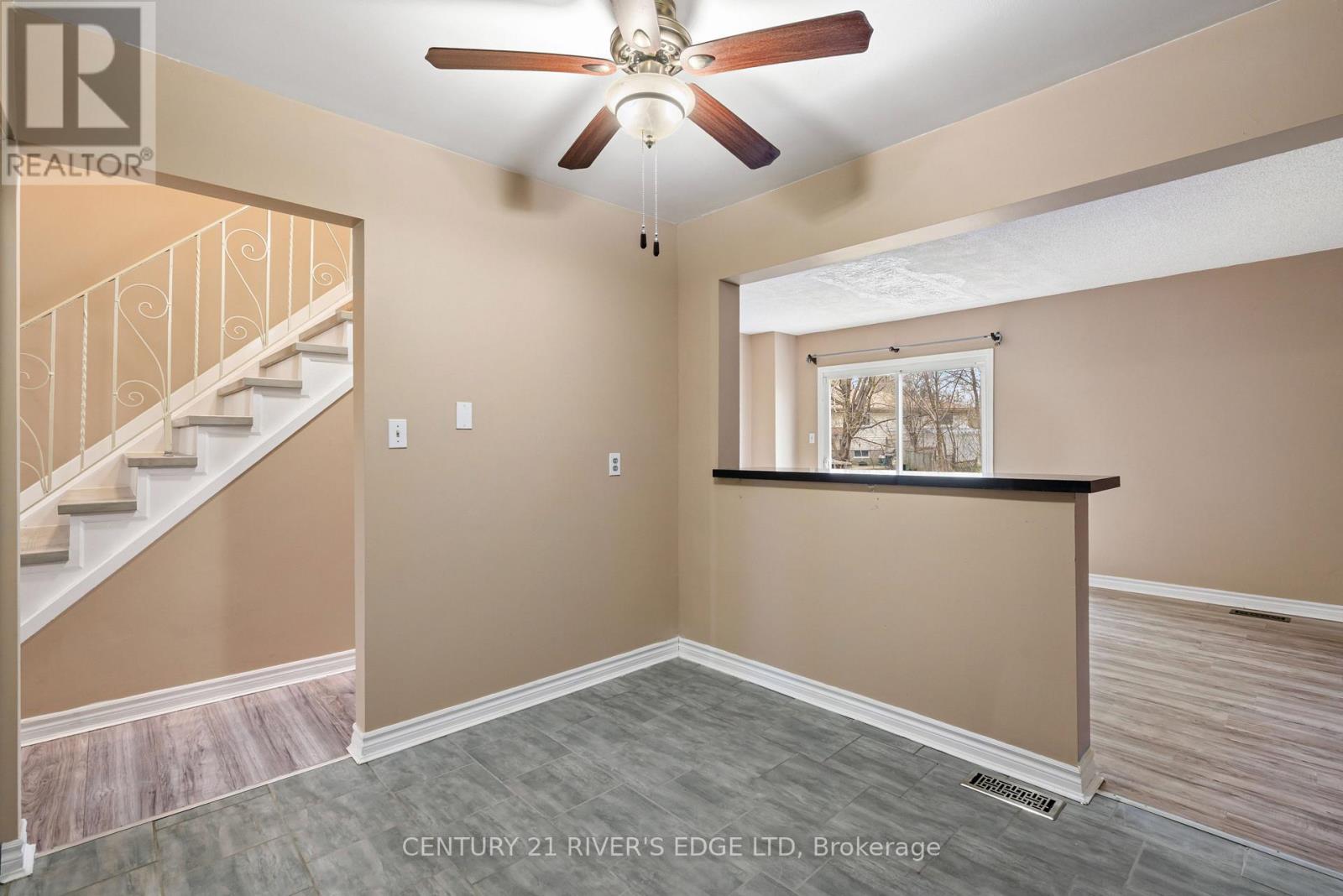283 MELANIE AVENUE, Kingston (East Gardiners Rd), Ontario, K7M8C1 — Photo 9