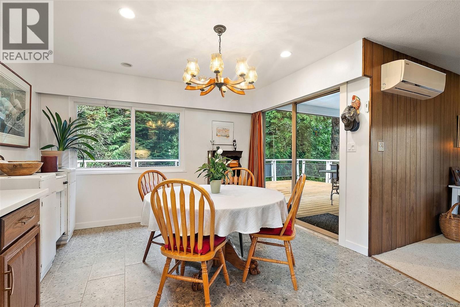 5817 Curry Rd - 10