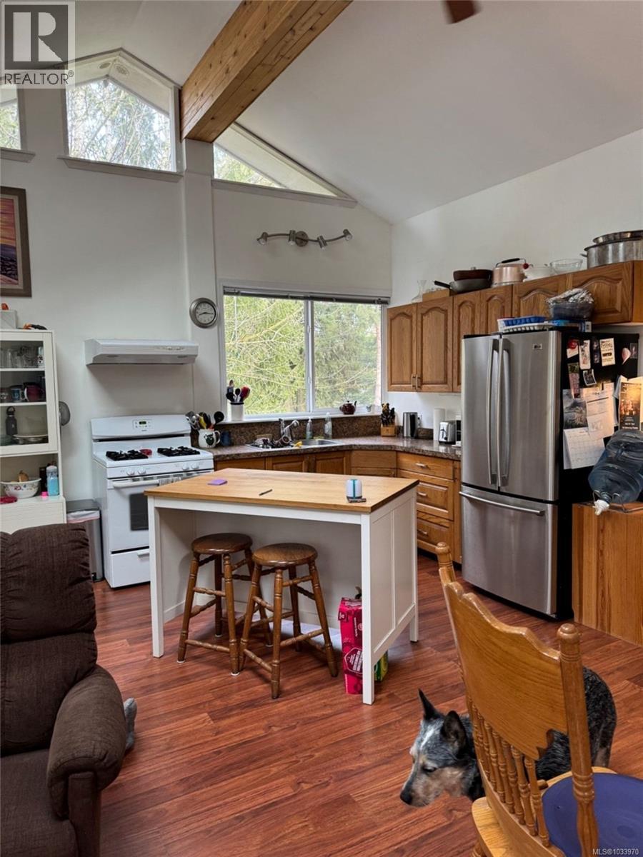 5817 Curry Rd, Duncan