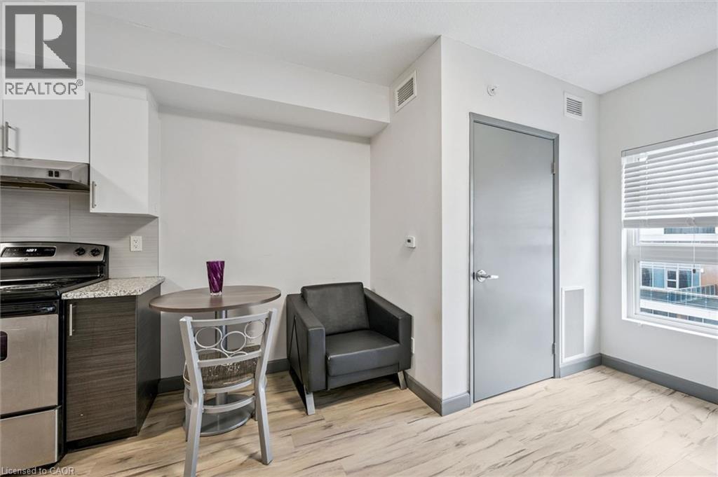 258B SUNVIEW Street Unit# 2810, Waterloo, Ontario, N2L3V9 — Photo 10