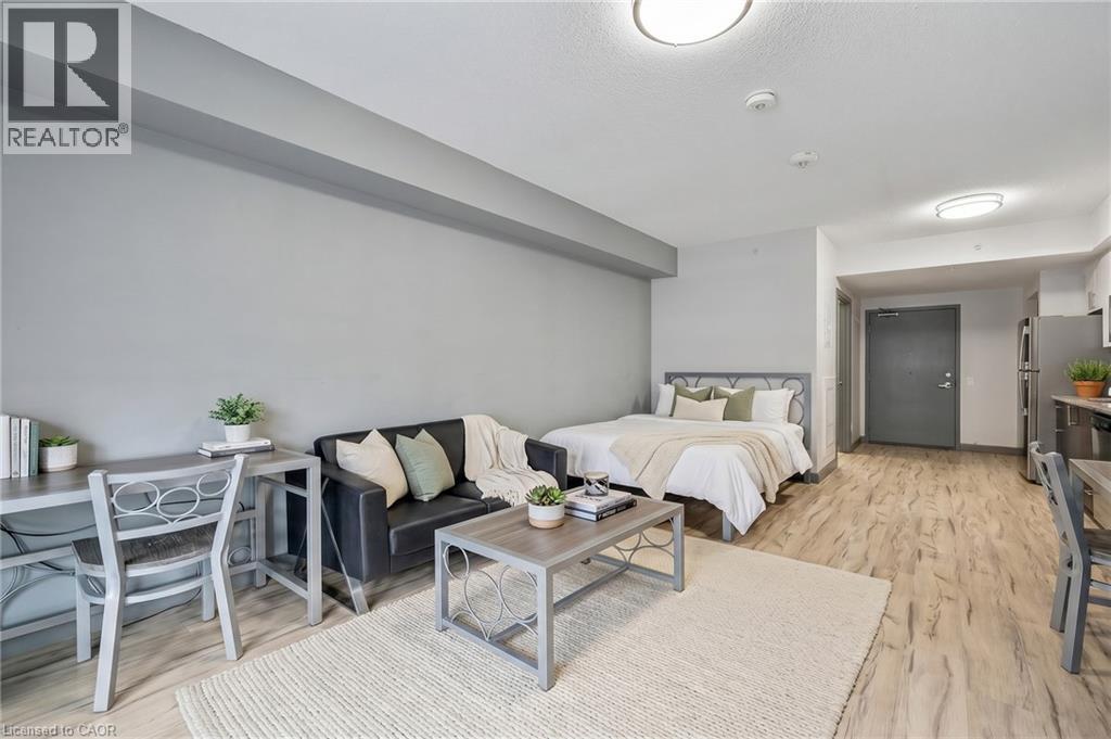 258B SUNVIEW Street Unit# 2810, Waterloo, Ontario, N2L3V9 — Photo 2