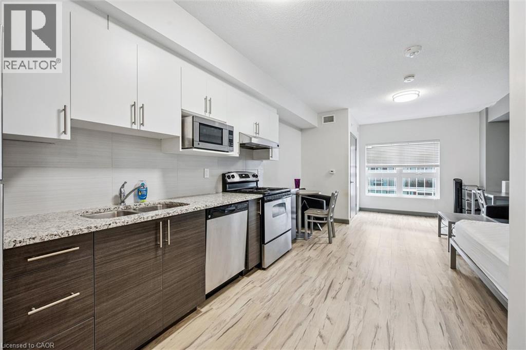 258B SUNVIEW Street Unit# 2810, Waterloo, Ontario, N2L3V9 — Photo 3