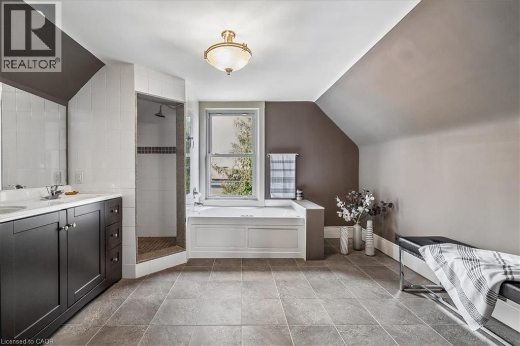 40 STANLEY Avenue - 30