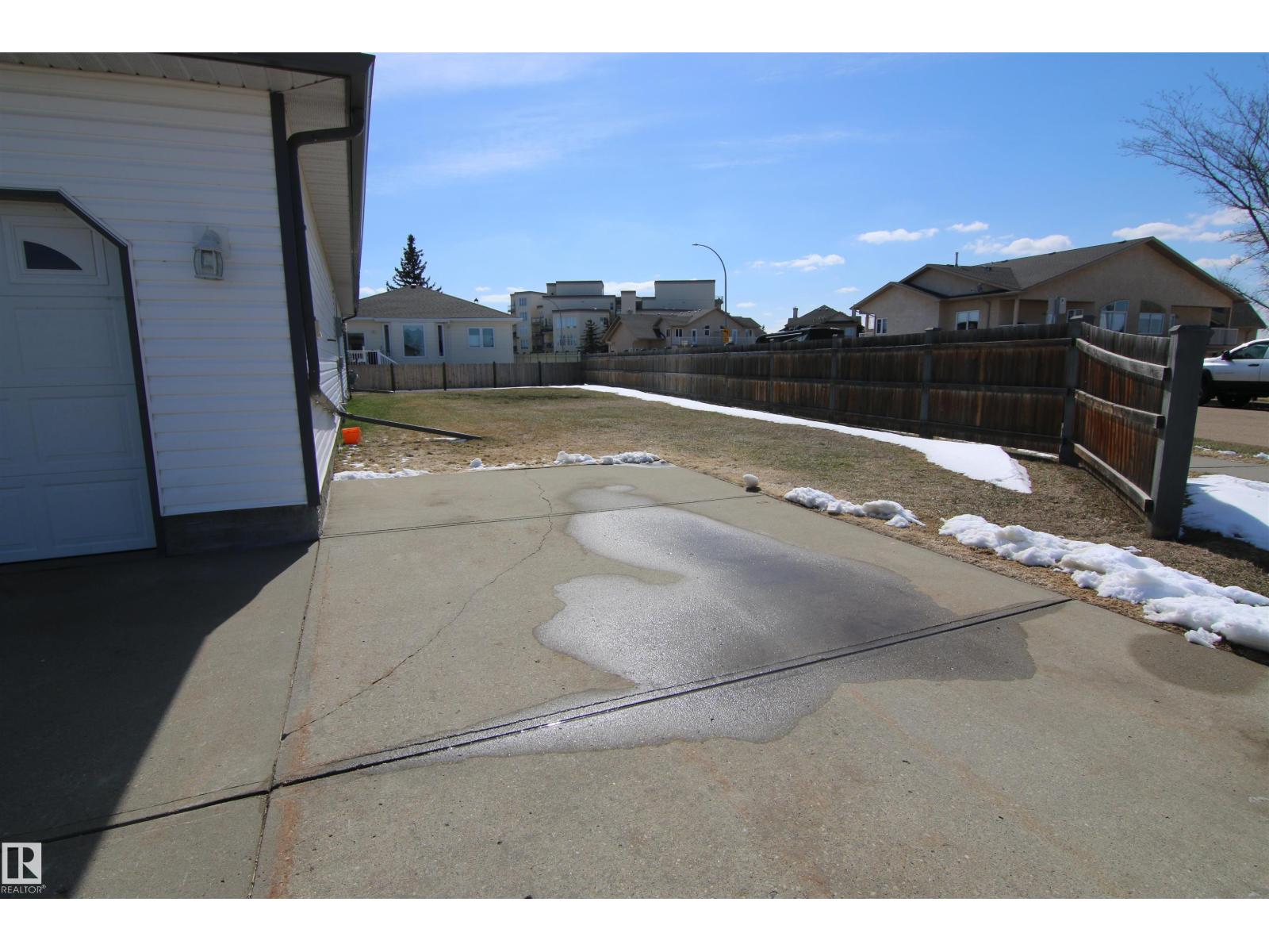 1 CENTURY VILLAS CL, Fort Saskatchewan