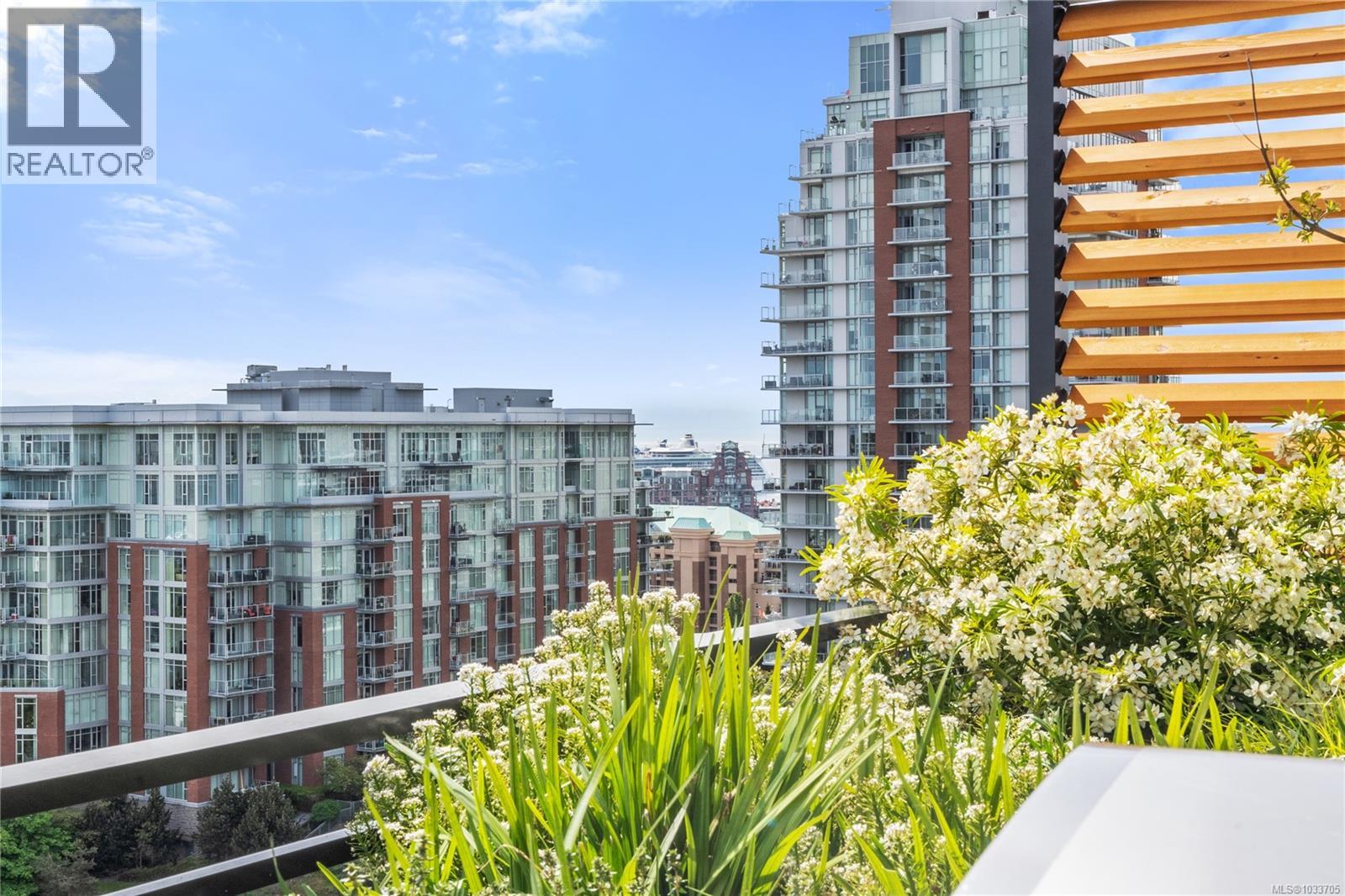 #408 363 Tyee Rd - 48