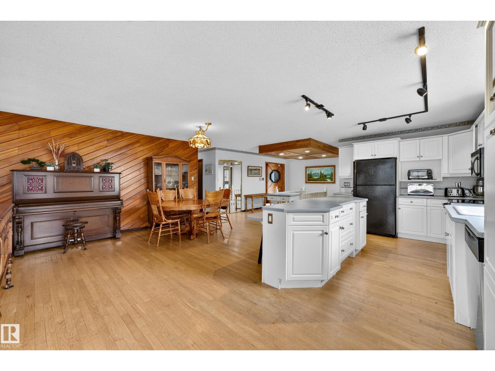 #337 51112 RGE ROAD 222, Rural Strathcona County