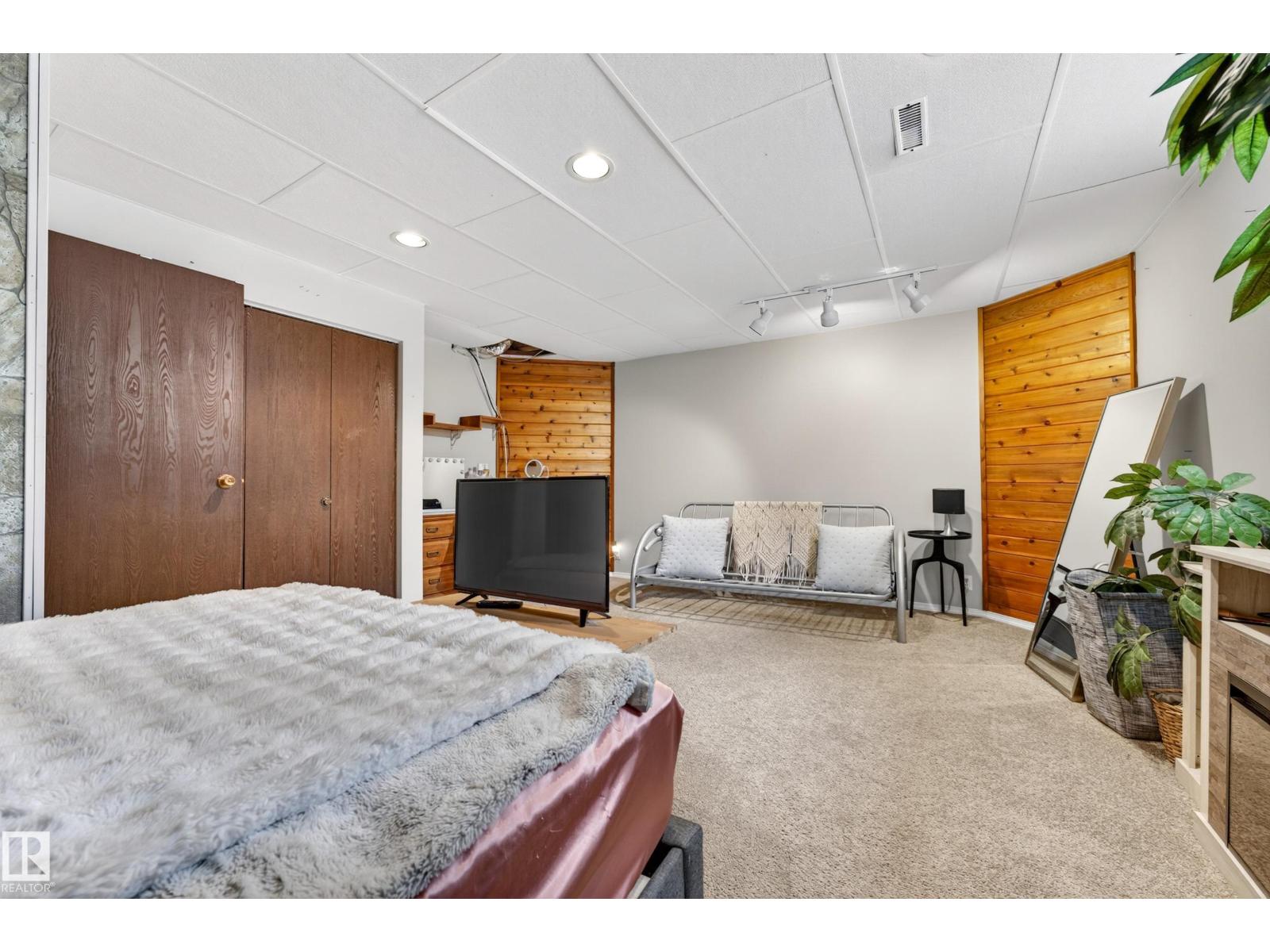 #337 51112 RGE ROAD 222, Rural Strathcona County