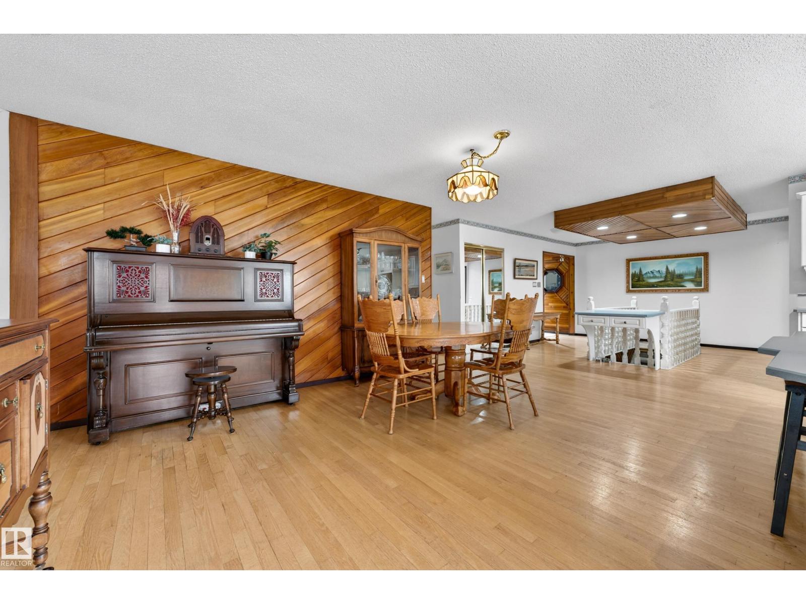 #337 51112 RGE ROAD 222, Rural Strathcona County