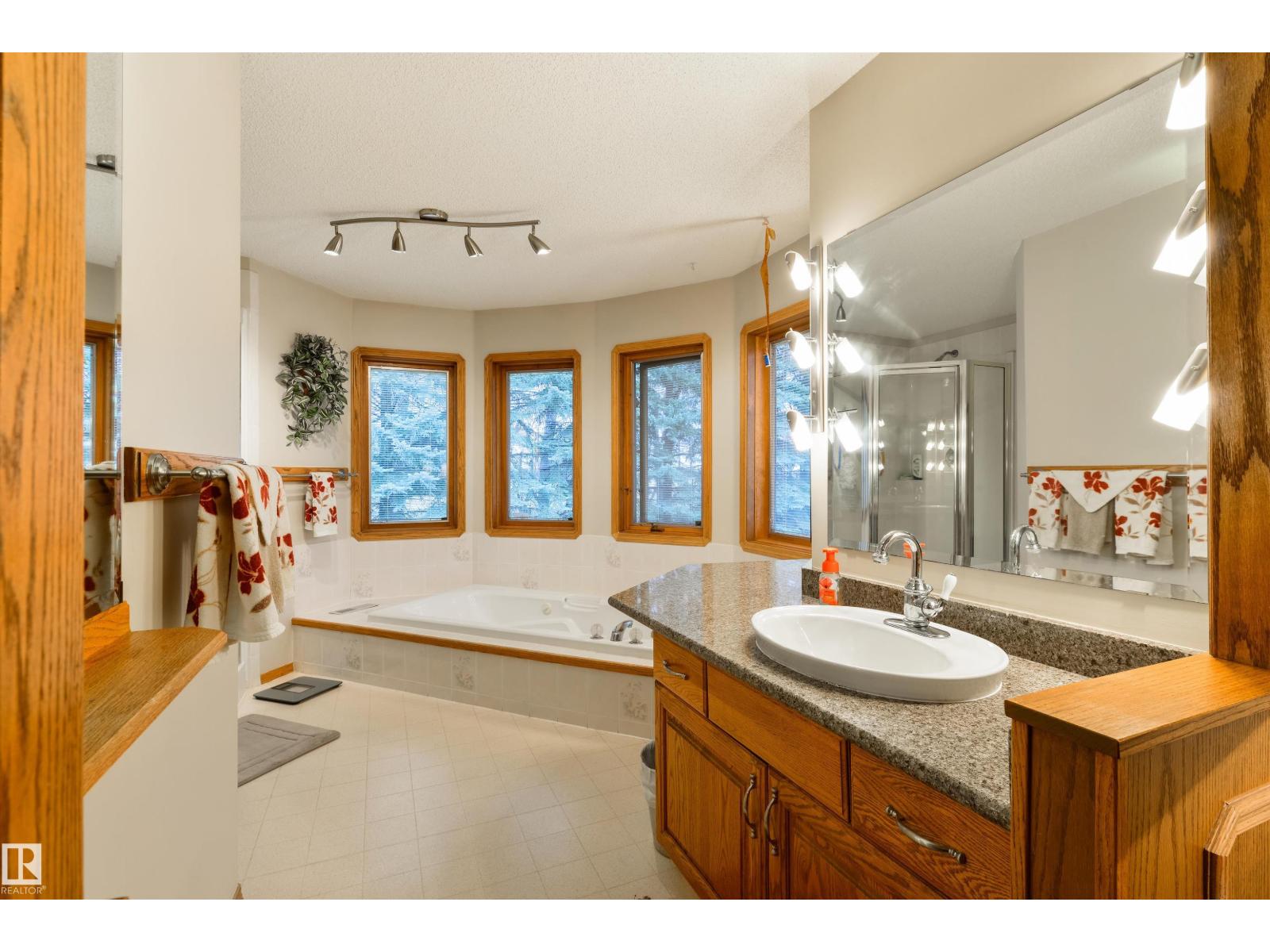 27113 TWP RD 522, Rural Parkland County