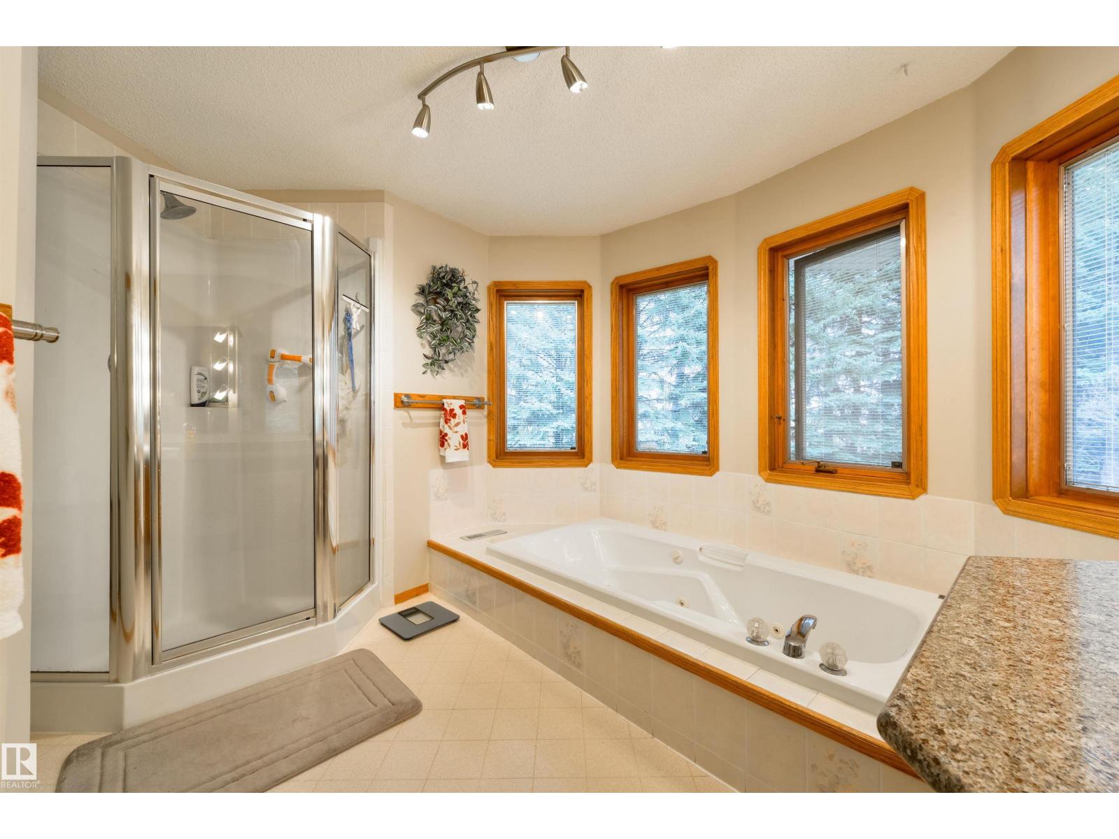 27113 TWP RD 522, Rural Parkland County