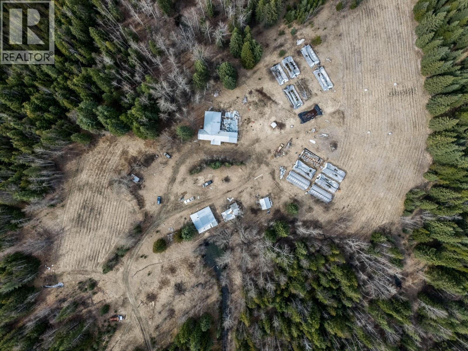 3584 Barriere South Road, Barriere