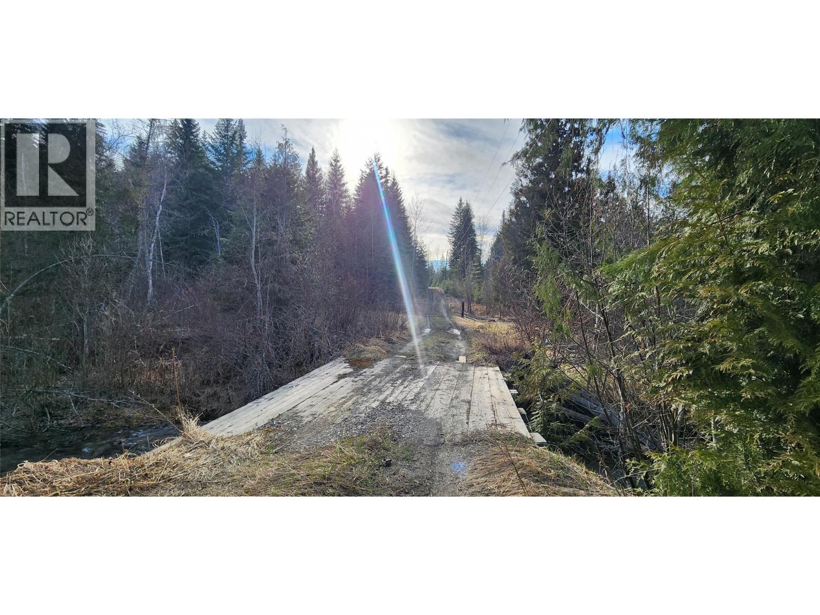 3584 Barriere South Road, Barriere