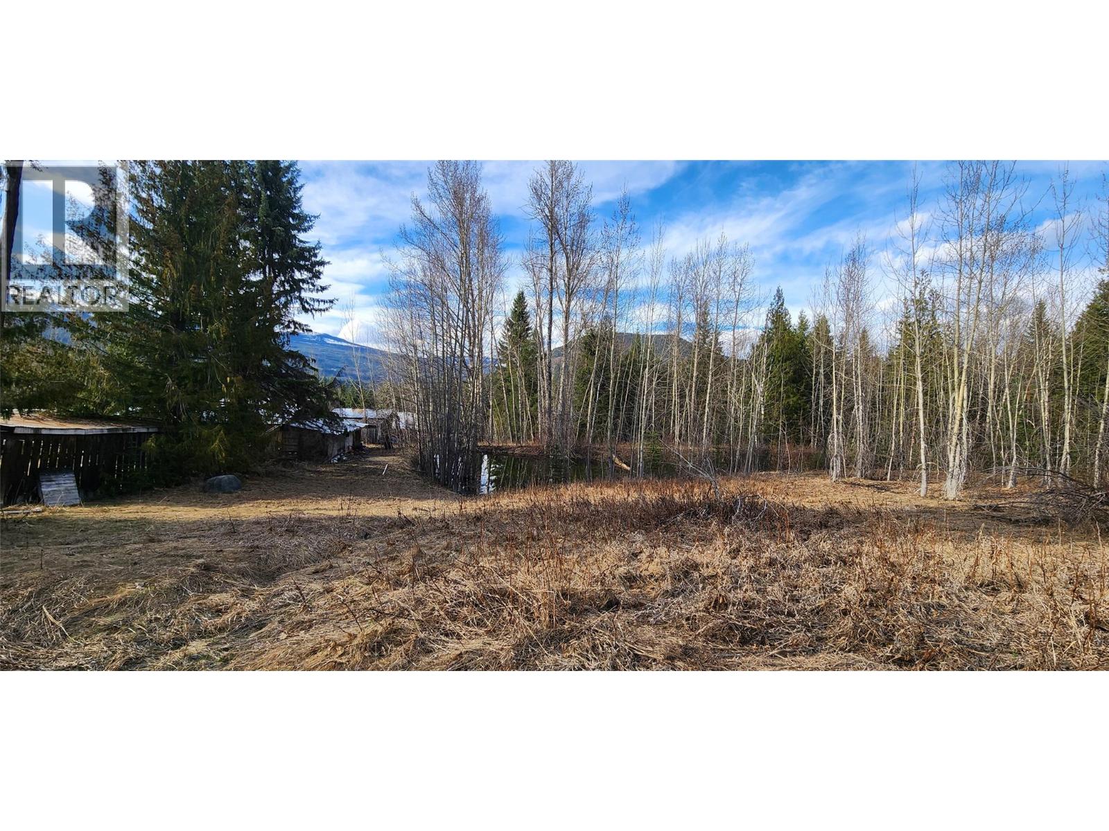 3584 Barriere South Road, Barriere