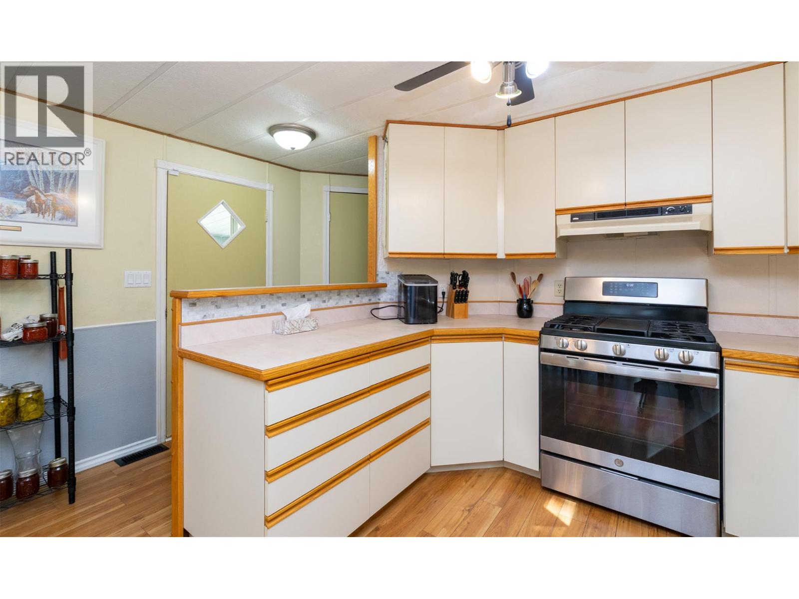 19 5161 63 Avenue Northeast, Salmon Arm