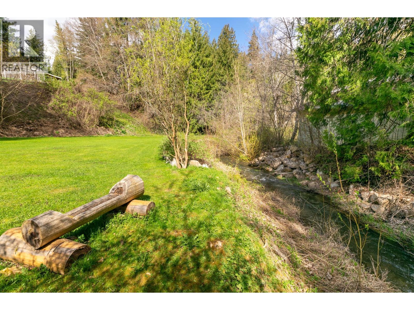 19 5161 63 Avenue Northeast, Salmon Arm