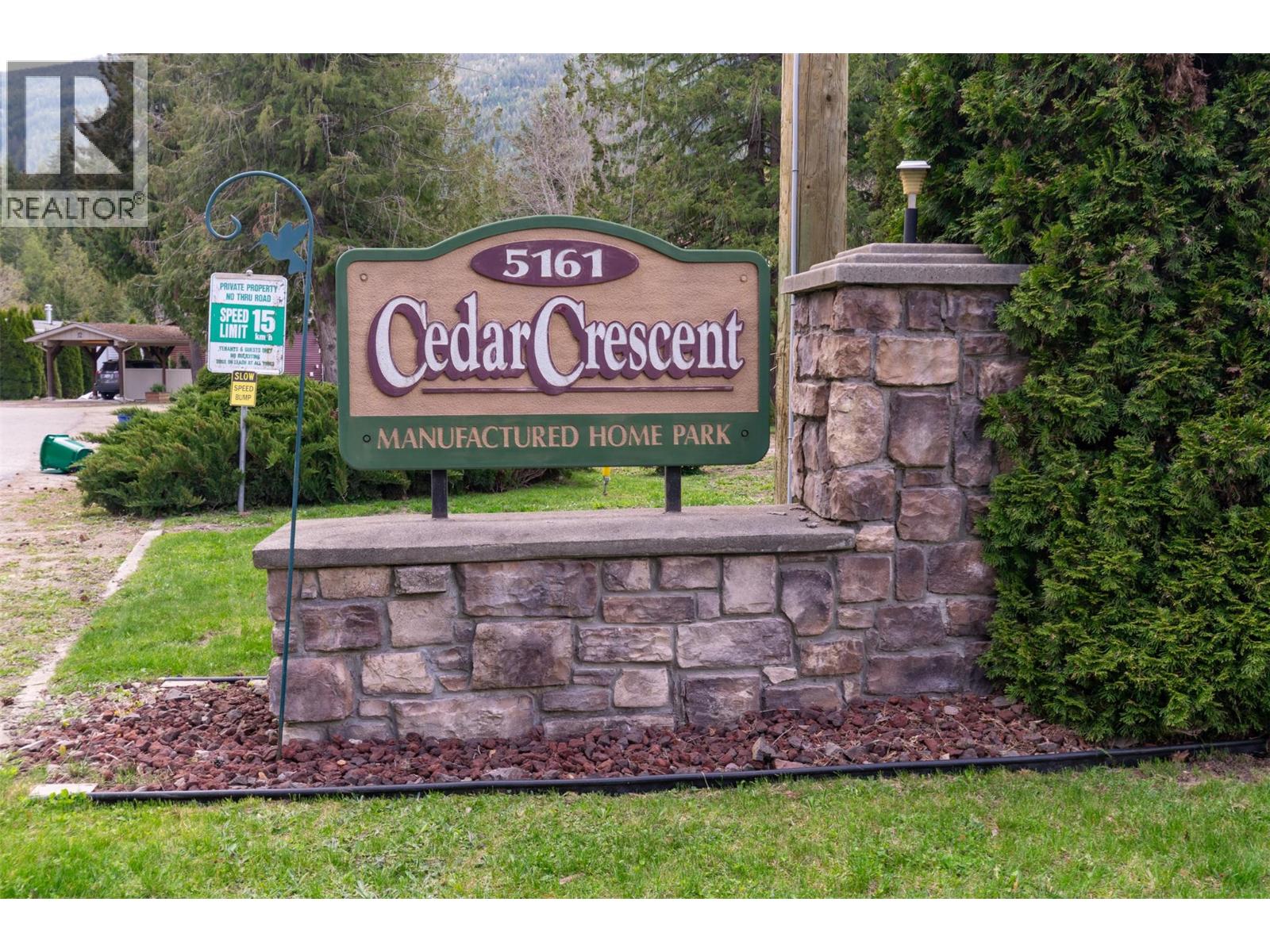 19 5161 63 Avenue Northeast, Salmon Arm